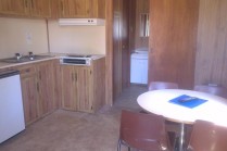 001-park-ensuite-cabin-kitchen.jpg